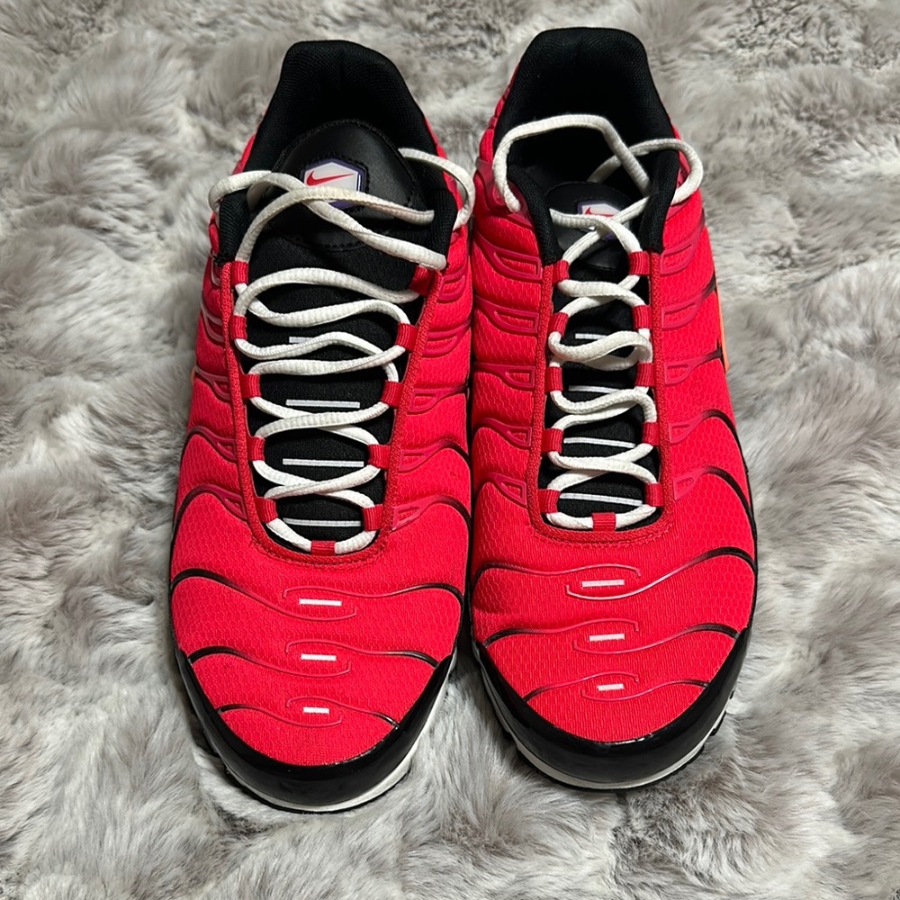 Air Max Plus 'Siren Red' Size 12